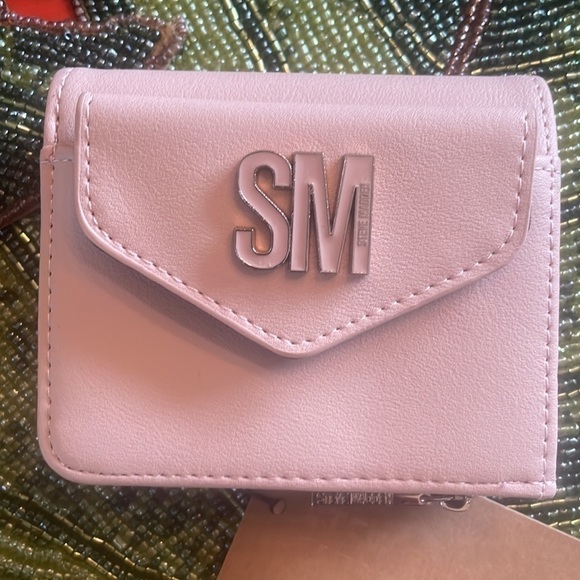Brand New Steve Madden Blush Pink Snap Bifold Wallet Zip Compartment Metal Logo - Picture 3 of 15